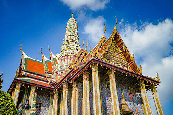 how to buy tickets to the grand palace of thailand